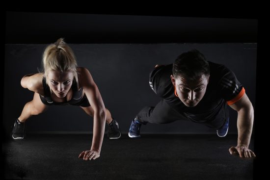 découvrez le monde du fitness : des conseils d'entraînement, des plans nutritionnels et des astuces pour rester en forme. atteignez vos objectifs de santé et de bien-être avec nos ressources adaptées à tous les niveaux.