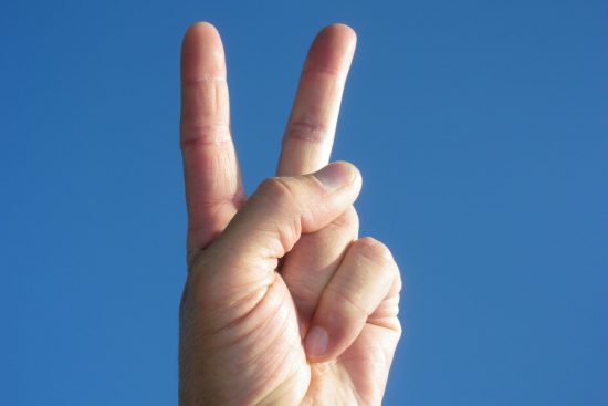 découvrez comment renforcer votre estime de soi grâce à des conseils pratiques et des stratégies efficaces. apprenez à vous valoriser, à surmonter les doutes et à cultiver une image positive de vous-même.