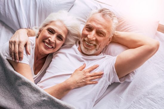 découvrez notre vaste sélection de sommiers qui allient confort et style pour sublimer votre chambre. nos bases de lit sont conçues pour soutenir votre matelas tout en améliorant l'esthétique de votre espace. trouvez le modèle parfait qui répondra à vos besoins et à vos préférences déco !