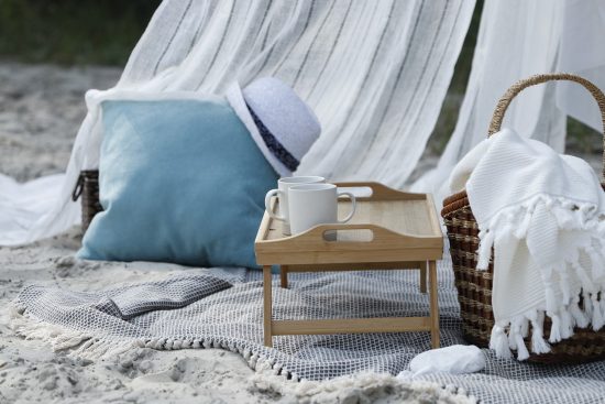 découvrez les différents types d'oreillers qui s'adaptent à vos besoins de sommeil. apprenez à choisir le bon oreiller pour un confort optimal et un soutien approprié, qu'il s'agisse d'oreillers en mousse à mémoire de forme, d'oreillers en plumes ou d'oreillers ergonomiques.